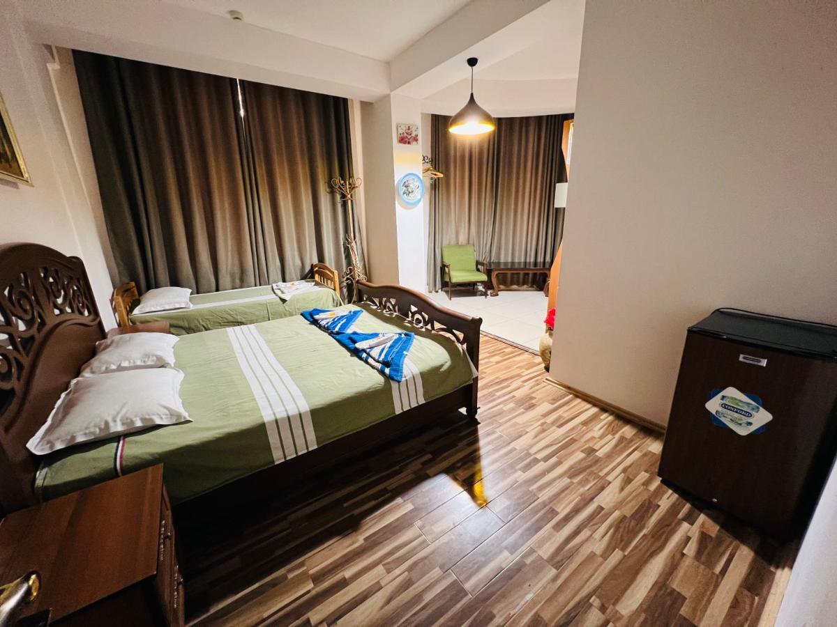 Hotel-Riverside Tashkent Ngoại thất bức ảnh