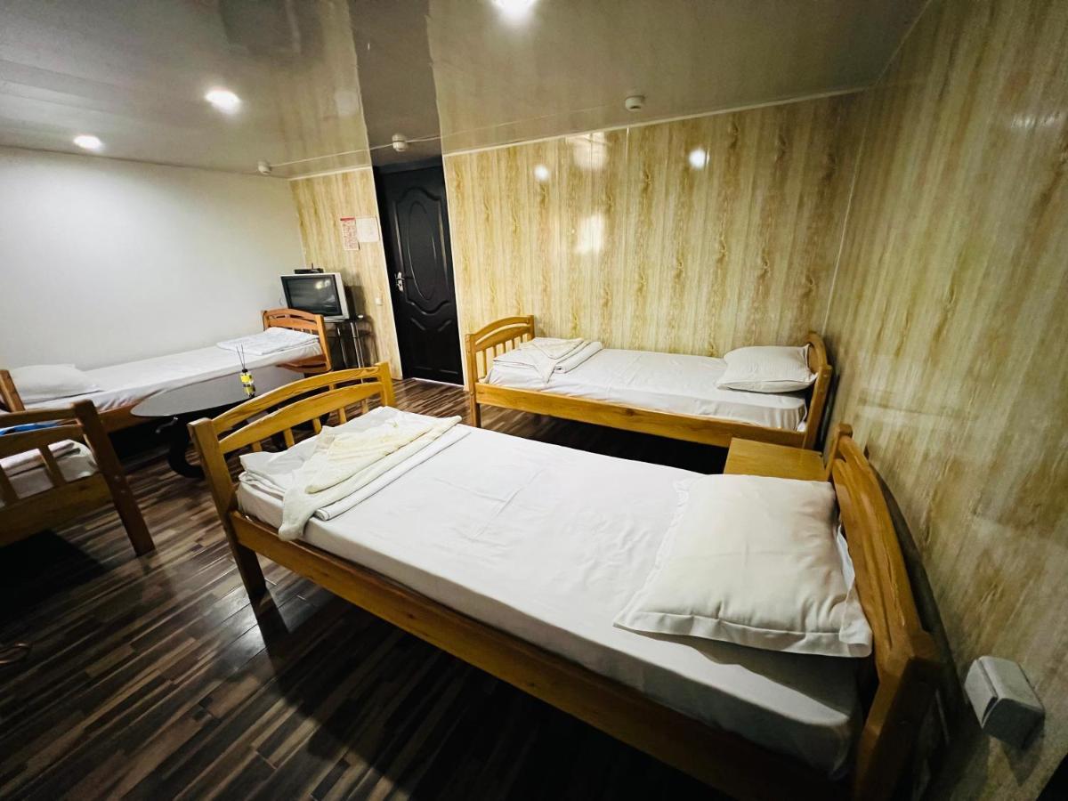 Hotel-Riverside Tashkent Ngoại thất bức ảnh